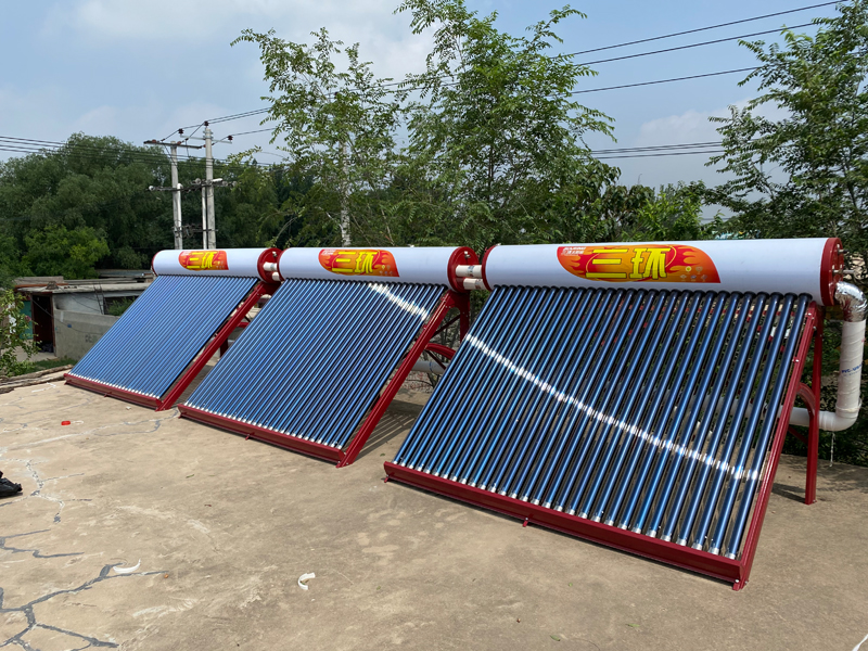 邢臺(tái)地區(qū)8000戶(hù)太陽(yáng)能+電輔助采暖